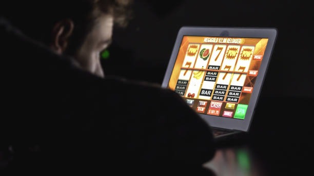 kerbau 28slot Quick Login interface showing email, phone, and social login options